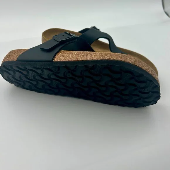 NEW Birkenstock Gizeh Black Birko-Flor Sandals Size 36 / US 5 Outer Banks Show - Picture 4 of 5